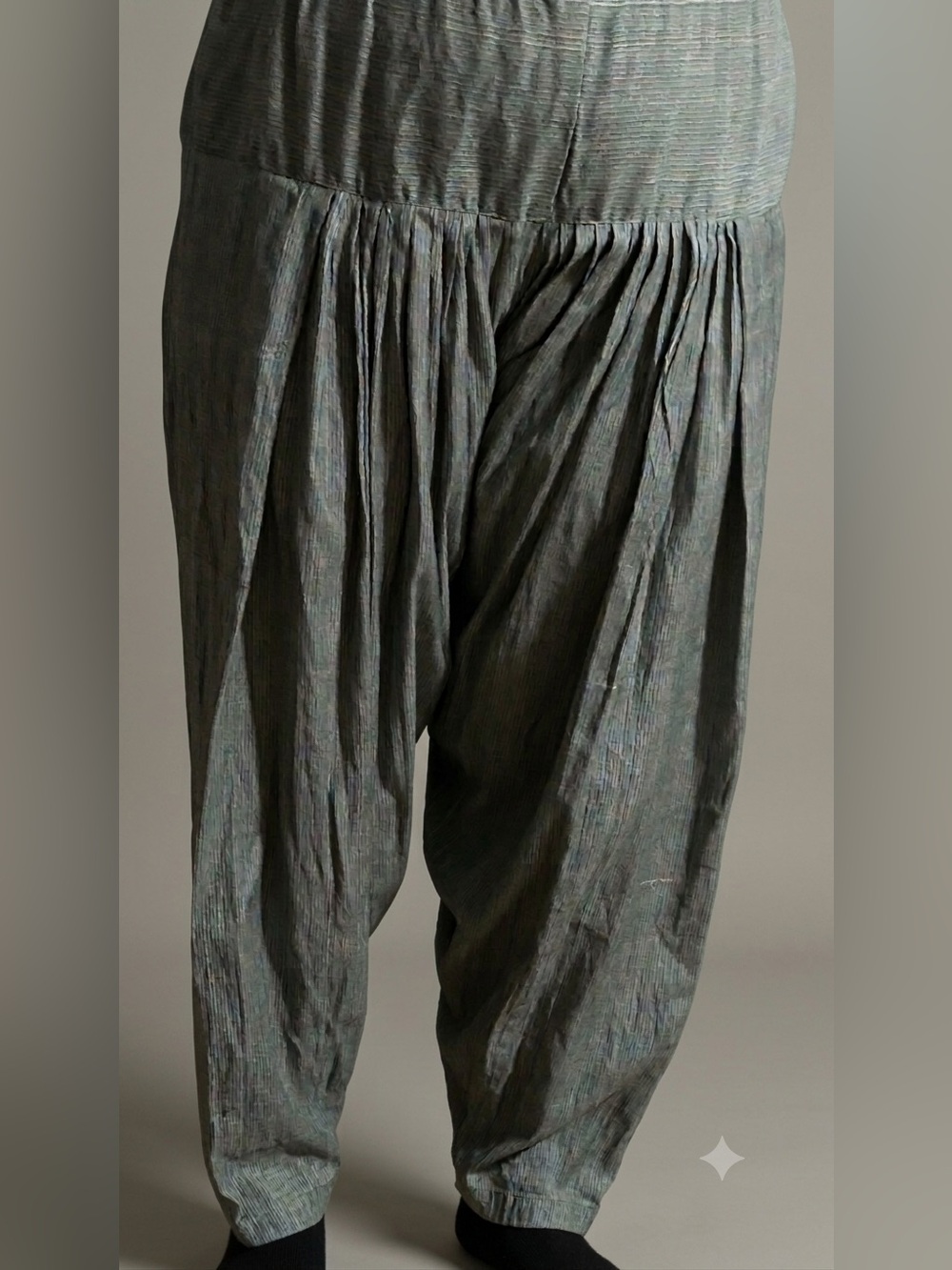 Early 2000s boho harem pants, hippie boho earthy minimalist, Aladdin pants